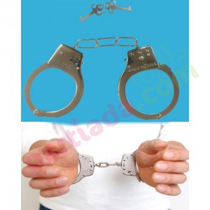 ANAHTARLI METAL KELEPÇE